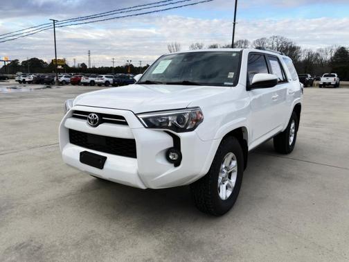 2024 Toyota 4Runner SR5
