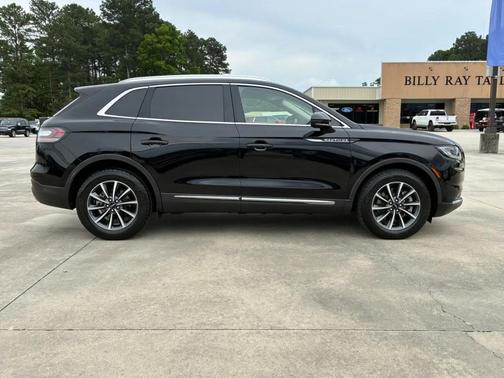 Infinite Black 2021 Lincoln Nautilus Standard