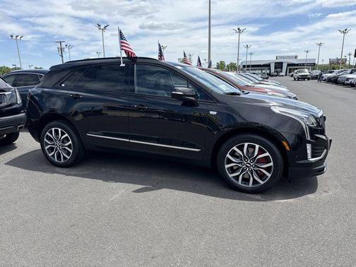 2022 Cadillac XT5 Sport