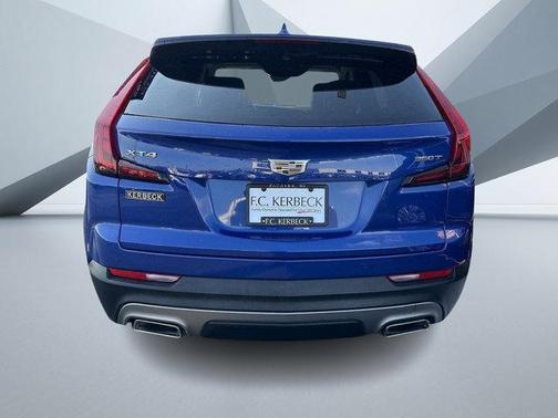 2021 Cadillac XT4 Premium Luxury
