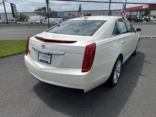2015 Cadillac XTS Base