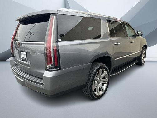 2020 Cadillac Escalade ESV Luxury