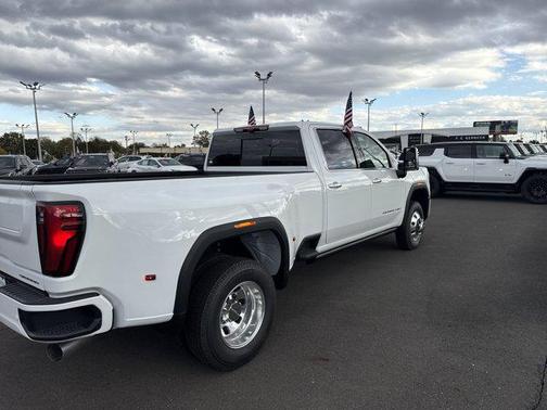 2026 GMC Sierra 3500 Denali