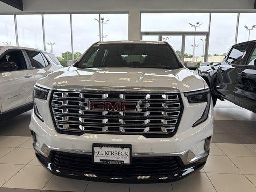 2025 GMC Acadia Denali