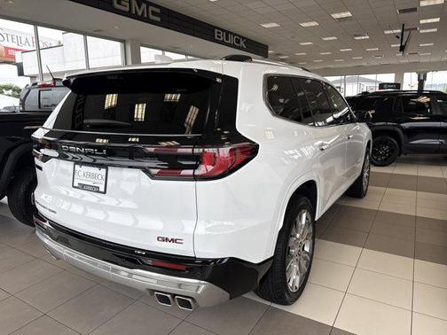 2025 GMC Acadia Denali