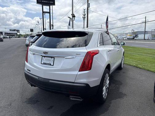 2018 Cadillac XT5 Premium Luxury