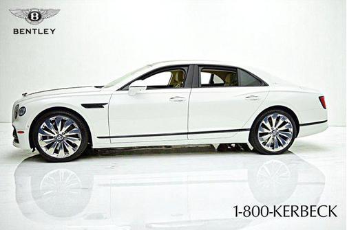 2021 Bentley Flying Spur V8 First Edition/LEASE OPTIONS AVAILABLE
