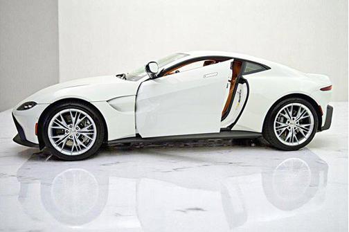2021 Aston Martin Vantage Automatic