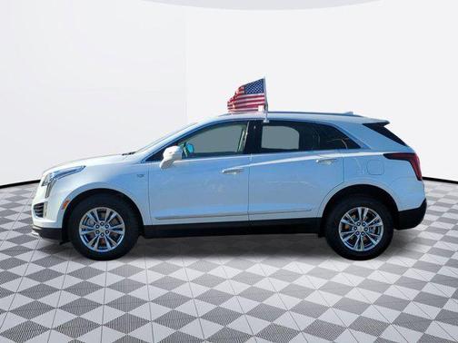 Crystal White Tricoat 2020 Cadillac XT5 Premium Luxury