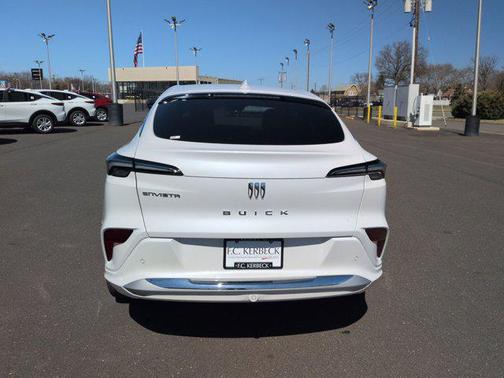 White Frost Tricoat 2026 Buick Envista Avenir