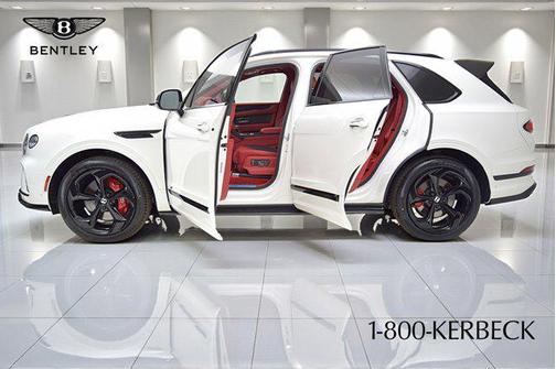 2022 Bentley Bentayga V8