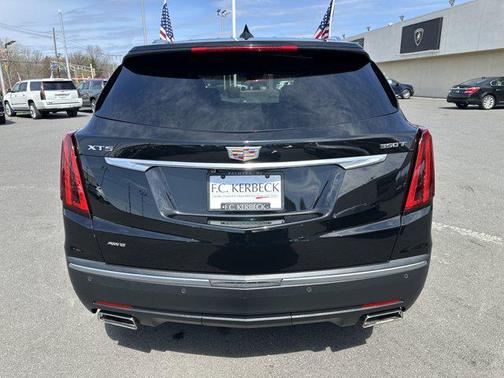 2022 Cadillac XT5 Luxury