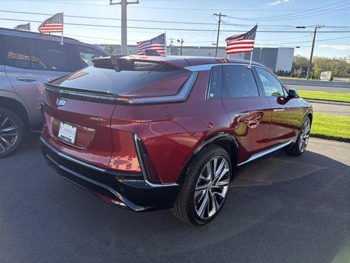 2024 Cadillac LYRIQ Luxury