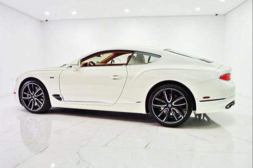 Glacier White 2024 Bentley Continental GT Base