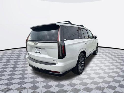 Crystal White Tricoat 2022 Cadillac Escalade Sport Platinum