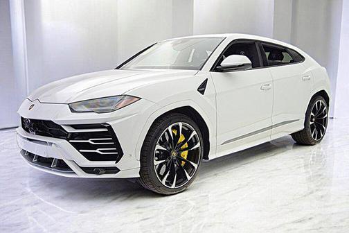 2022 Lamborghini Urus SELEZIONE PRE-OWNED CERTIFIED