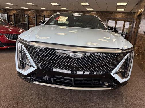 2024 Cadillac LYRIQ Luxury