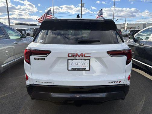 2026 GMC Terrain AWD AT4