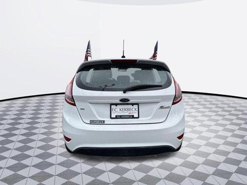 White 2016 Ford Fiesta SE
