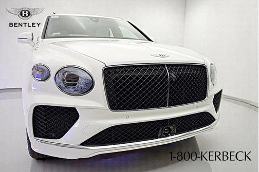 2025 Bentley Bentayga Hybrid