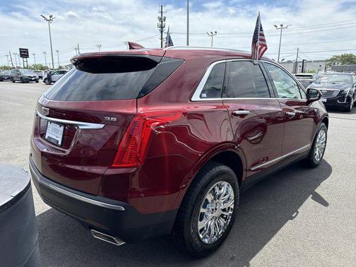 2018 Cadillac XT5 Luxury