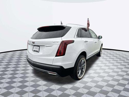 Crystal White Tricoat 2024 Cadillac XT5 Premium Luxury