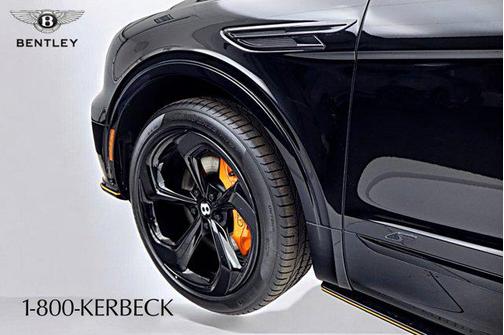 2025 Bentley Bentayga S Black Edition V8