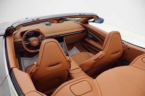 2024 Aston Martin DB12 Volante