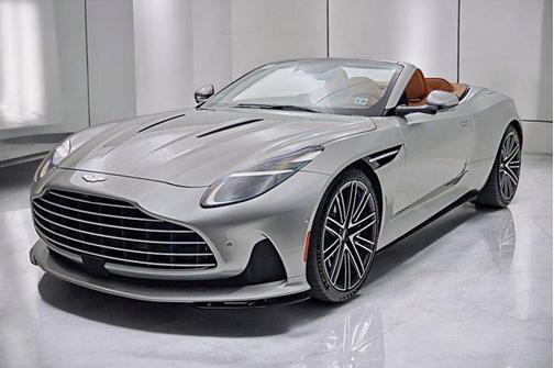 2024 Aston Martin DB12 Volante