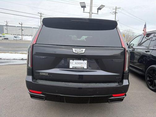 2023 Cadillac Escalade ESV Sport Platinum