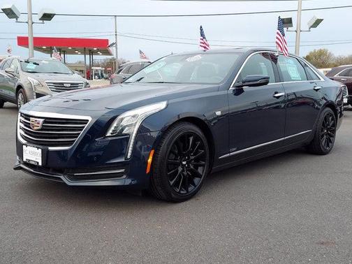 Photo 3 of 31 of 2018 Cadillac CT6 3.6L Standard