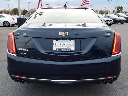 Photo 5 of 31 of 2018 Cadillac CT6 3.6L Standard