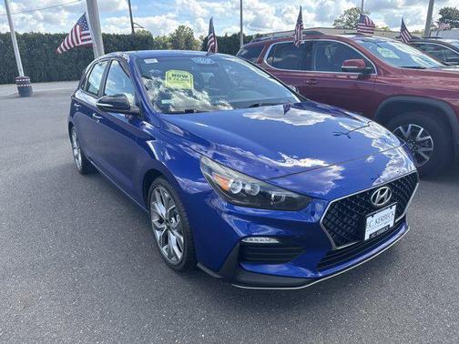 2019 Hyundai Elantra GT Base