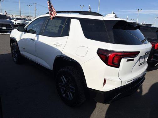 2026 GMC Terrain AWD AT4