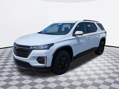 Summit White 2023 Chevrolet Traverse LT Cloth