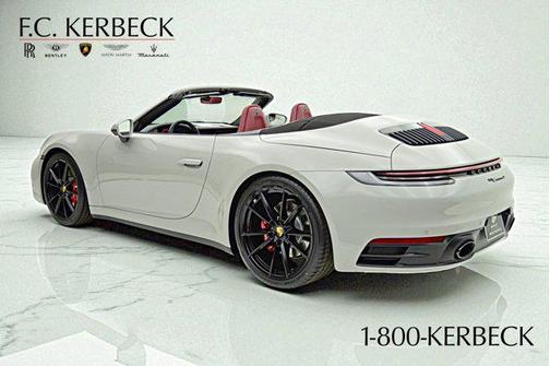 2021 Porsche 911 Carrera 4