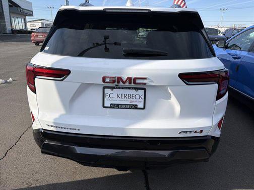 2026 GMC Terrain AWD AT4