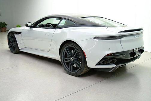 2019 Aston Martin DBS Superleggera