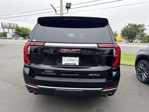 2025 GMC Yukon AT4