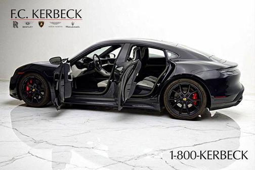 2022 Porsche Taycan GTS