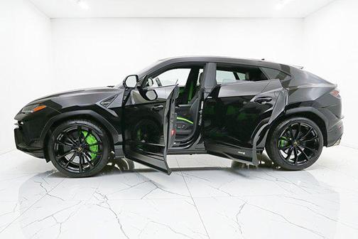 2024 Lamborghini Urus S