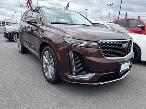 2023 Cadillac XT6 Premium Luxury AWD