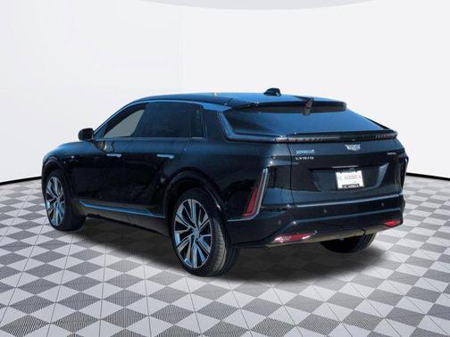 Stellar Black Metallic 2024 Cadillac LYRIQ Luxury