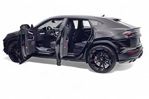 2024 Lamborghini Urus S/LEASE OPTIONS AVAILABLE