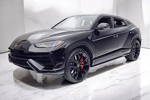 2024 Lamborghini Urus S/LEASE OPTIONS AVAILABLE