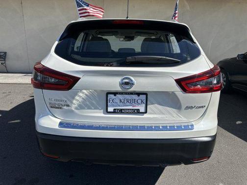 2020 Nissan Rogue Sport SV