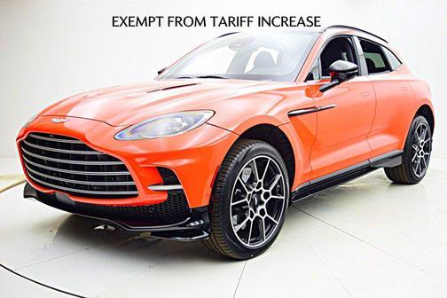 2025 Aston Martin DBX 707
