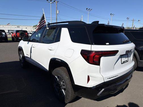 2026 GMC Terrain AWD AT4