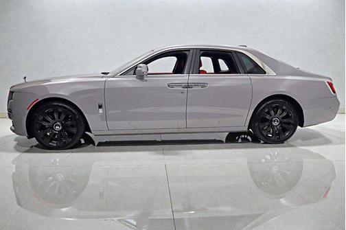 2022 Rolls-Royce Ghost Ghost