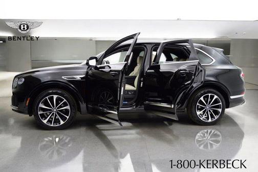 2025 Bentley Bentayga V8/LEASE OPTIONS AVAILABLE